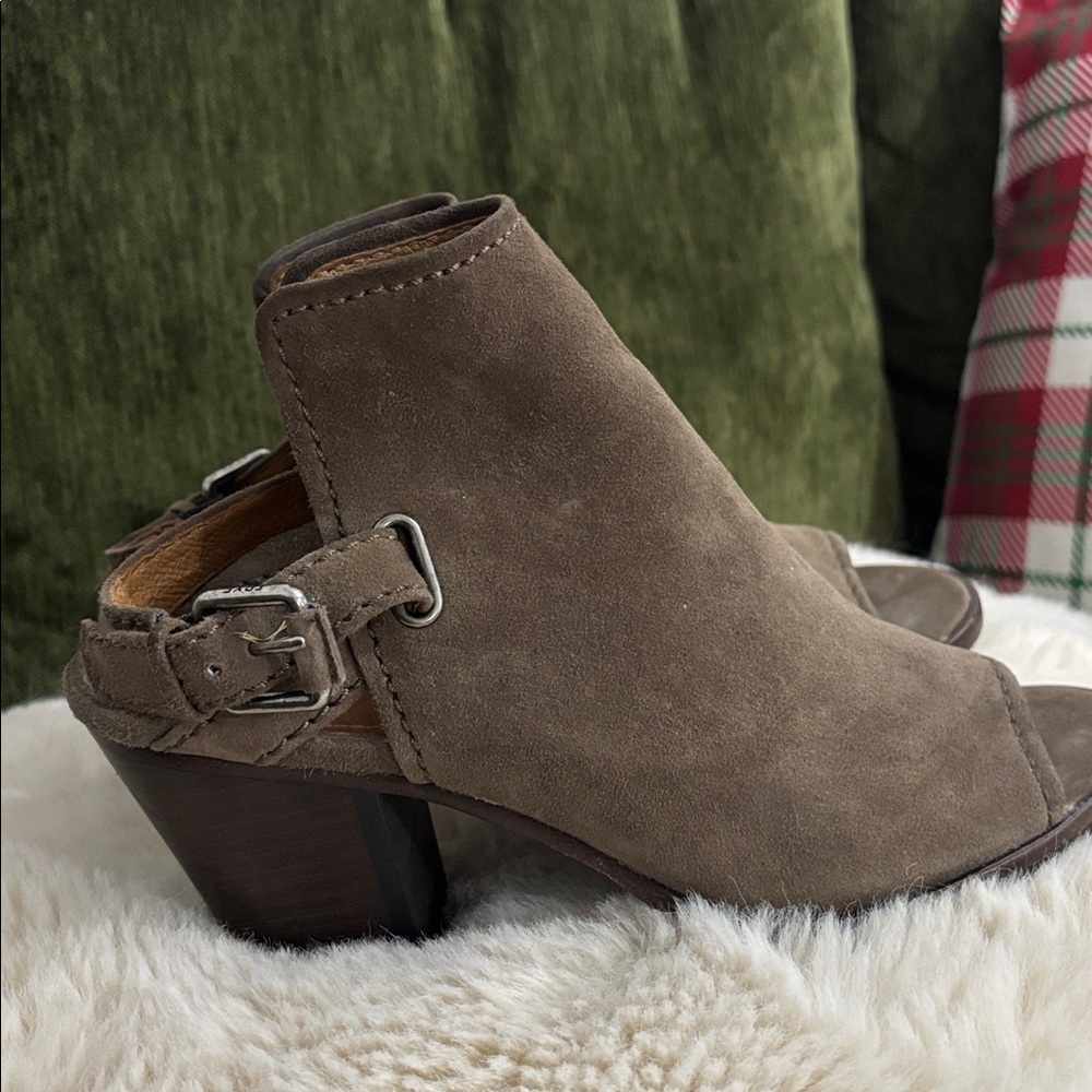 Frye Dani Shield Suede Wood Brown Open Toe Bootie Heel Sling Sandal Size 8 - Picture 11 of 12
